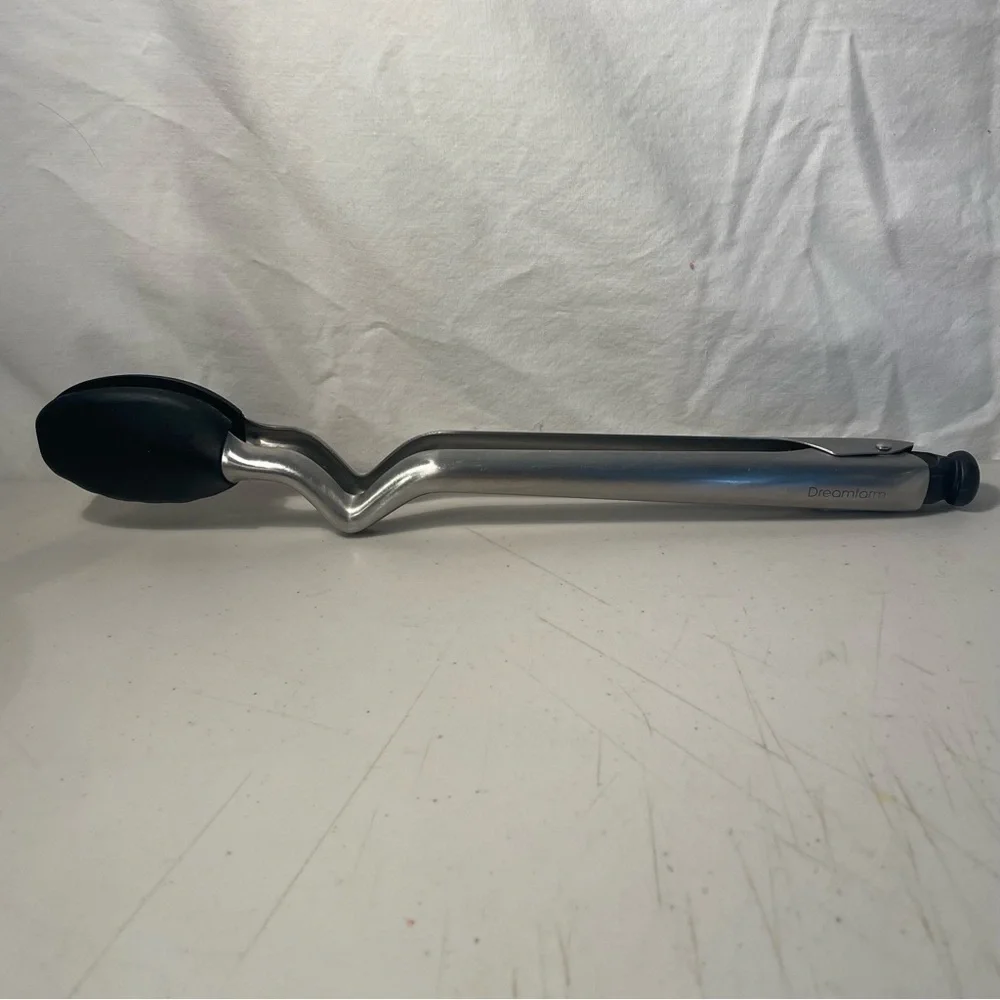 Dream farm Clong Stainless Steel Kitchen Tongs with Black Grips 12”
